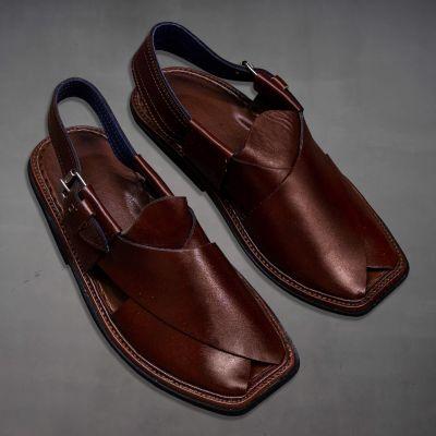 Chappal de cuero marrón para hombre
