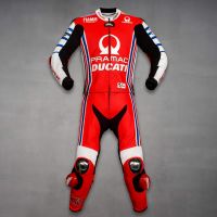 Traje completo ducati