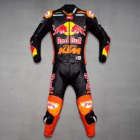 traje de red bull